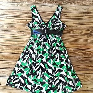 🌹Eyeshadow Floral Belted Dress